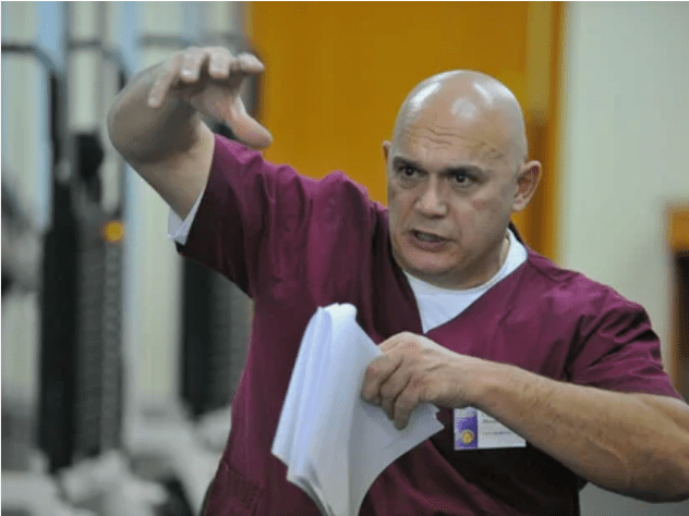 doctor about arthrosis